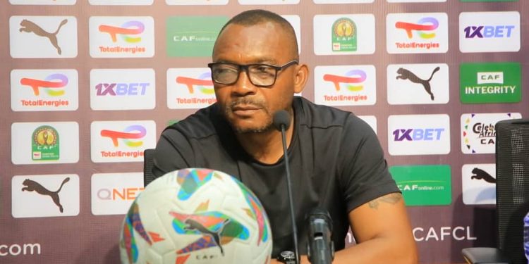 Ligue des champions de la CAF 2024-2025/Match Mamiema-Mamelodie:’Ça va casser ou passer,il n’y a pas d’autre issue demain « (Papy Kimoto entraîneur de l’AS MANIEMA UNION)