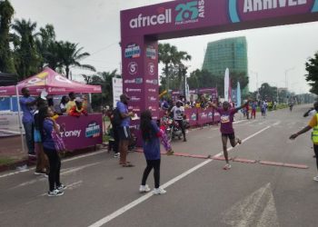 Athlétisme:La 5è édition d’Africell Congo River Marathon courue dimanche 1er Juin à la GombeTom Kisenda précise : ‘’Le Gouverneur Daniel Bumba encourage de telles initiatives pour promouvoir l’image de Kinshasa’’